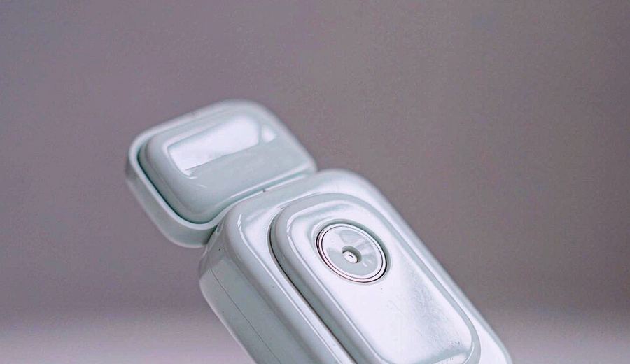 Kenya Tourist Gift Portable Vape packaging detail